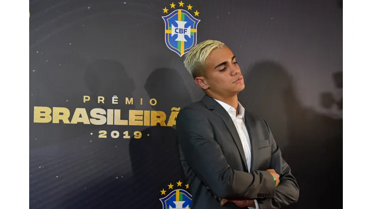 RJ - Rio de Janeiro - 09/12/2019 - Premio Brasileirao 2019 - Reinier jogador do Flamengo, durante a cerimonia de entrega do Premio Brasileirao 2019, promovida pela CBF, para premiar os melhores de cada posicao do Campeonato Brasileiro 2019, realizado no Armazem 2, Centro do Rio de Janeiro. Foto: Thiago Ribeiro/AGIF