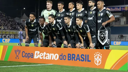 Botafogo concorre a prêmio na Bola de Ouro 2025. Foto: Joisel Amaral/AGIF