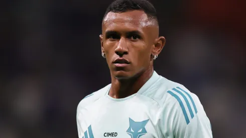 Marquinhos jogador do Cruzeiro durante aquecimento antes da partida contra o Vila Nova-GO no estadio Mineirao pelo campeonato Copa Do Brasil 2025.