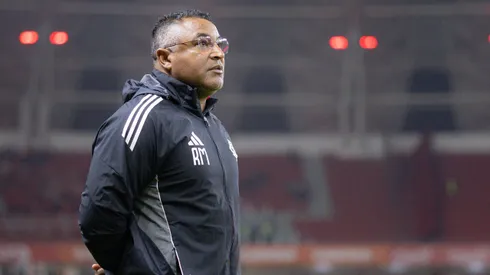Roger Machado, técnico do Internacional. Foto: Maxi Franzoi/AGIF