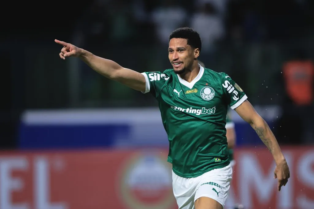SP – SAO PAULO – 15/05/2025 – COPA LIBERTADORES 2025, PALMEIRAS X BOLIVAR – Murilo jogador do Palmeiras comemora seu gol durante partida contra o Bolivar no estadio Arena Allianz Parque pelo campeonato Copa Libertadores 2025. Foto: Ettore Chiereguini/AGIF