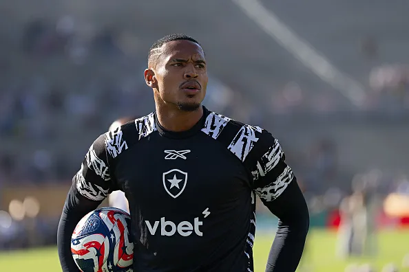 John durante para o aquecimento para o confronto contra o PSG no Mundial de Clubes de 2025. (Photo by Dave Bernal/ISI Photos/ISI Photos via Getty Images)