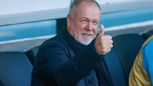 Mano Menezes tem o retorno de Cuéllar no Grêmio