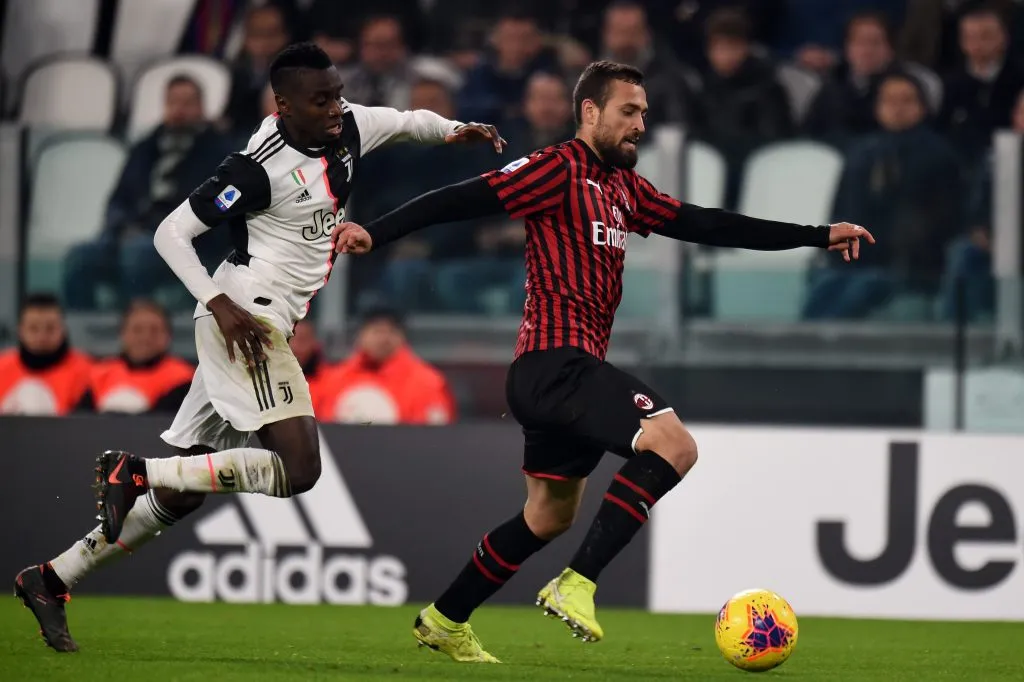 Leo Duarte durante confronto contra a Juventus no Campeonato Baiano 2019/20. (Photo by Tullio M. Puglia/Getty Images)