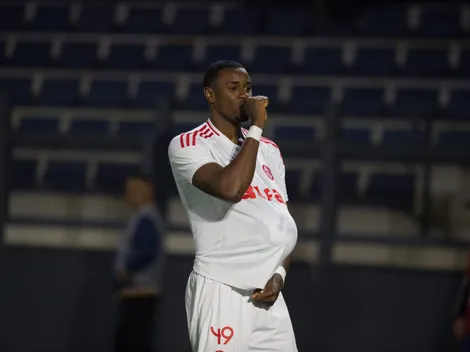 Ricardo Mathias brilha em vitória do Internacional