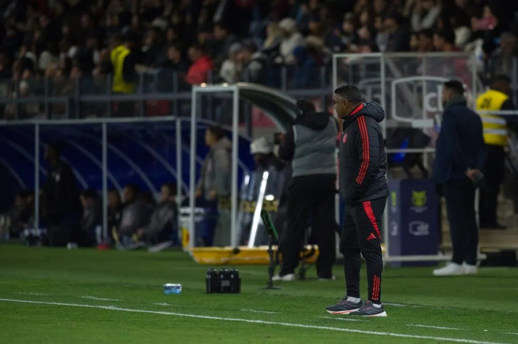 Roger Machado sem pressão Internacional x Flamengo