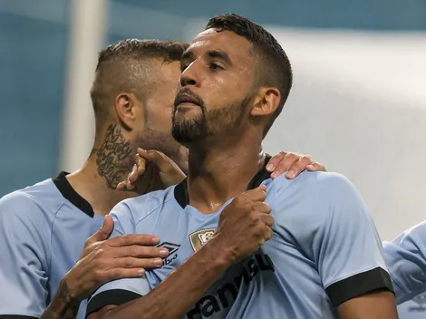 Volante Michel relata drama pessoal após passagem no Grêmio