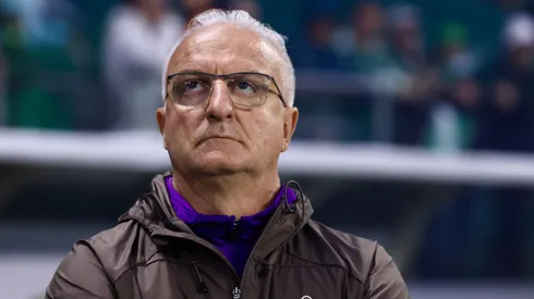 Dorival durante confronto contra o Palmeiras na Copa do Brasil 2025.