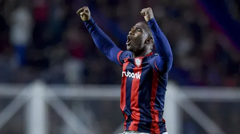 Jhohan Romaña, zagueiro do San Lorenzo. (Foto: Marcelo Endelli/Getty Images)