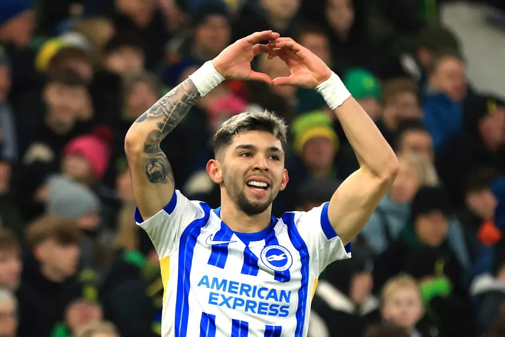 NORWICH, ENGLAND – JANUARY 11: Julio Enciso of Brighton &amp; Hove Albion celebrates scoring their third goal during the Emirates FA Cup Third Round match between Norwich City and Brighton &amp; Hove Albion at Carrow Road on January 11, 2025 in Norwich, England. (Photo by Stephen Pond/Getty Images)
