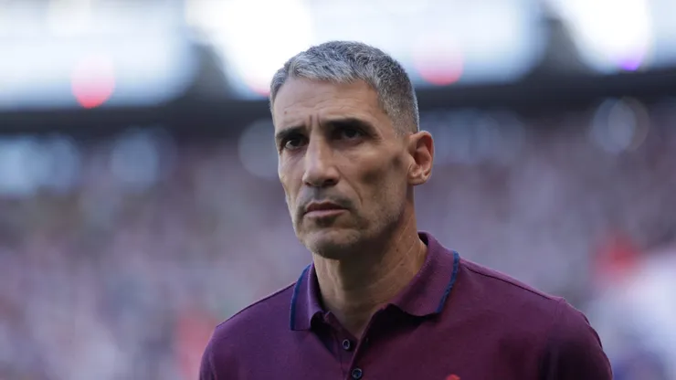 Vojvoda tecnico do Fortaleza durante partida contra o Criciuma no estadio Arena Castelao pelo campeonato Brasileiro A 2024.