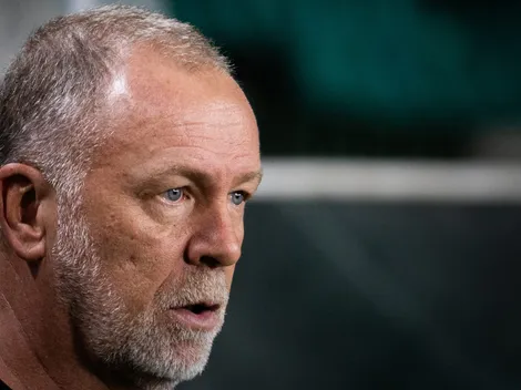 Mano Menezes, ex-Internacional, sofre pressão no Grêmio