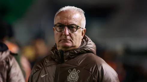RS - CAXIAS DO SUL - 11/08/2025 - BRASILEIRO A 2025, JUVENTUDE X CORINTHIANS - Dorival Junior tecnico do Corinthians durante partida contra o Juventude no estadio Alfredo Jaconi pelo campeonato Brasileiro A 2025. Foto: Luiz Erbes/AGIF