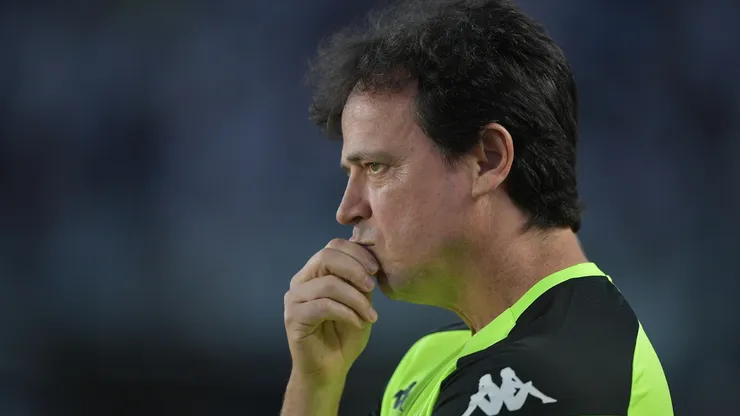 Fernando Diniz técnico do Vasco durante partida contra o Grêmio no estádio São Januário pelo campeonato Brasileiro A 2025. Foto: Thiago Ribeiro/AGIF