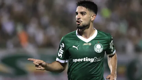 Flaco Lopez jogador do Palmeiras comemora seu gol durante partida contra o Sao Bernardo no estadio Primeiro de Maio pelo campeonato Paulista 2025.