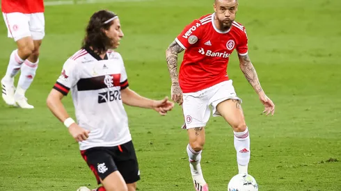 RS – Porto Alegre – 25/10/2020 – BRASILEIRO A 2020, INTERNACIONAL X FLAMENGO – D'Alessandro jogador do Internacional durante partida contra o Flamengo no estadio Beira-Rio pelo campeonato Brasileiro A 2020. Foto: Pedro H. Tesch/AGIF