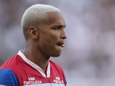 Deyverson é bastante criticado em empate sem gols do Fortaleza na Libertadores
