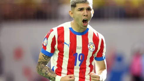 HOUSTON, TEXAS – JUNE 24: Julio Enciso of Paraguay celebrates after scoring the team's first goal during the CONMEBOL Copa America 2024 Group D match between Colombia and Paraguay at NRG Stadium on June 24, 2024 in Houston, Texas. (Photo by Tim Warner/Getty Images)