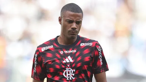 De La Cruz não foi relacionado pelo Flamengo na Libertadores.