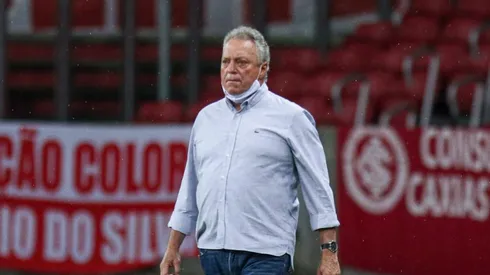 Abel Braga tecnico do Internacional durante partida contra o Fortaleza no estadio Beira-Rio pelo campeonato Brasileiro A 2020. Foto: Fernando Alves/AGIF