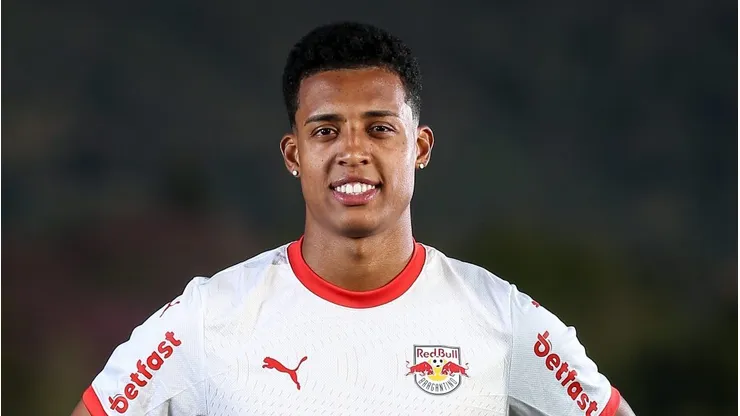 Vanderlan é apresentado no Bragantino. Foto de Ari Ferreira/Red Bull Bragantino.
