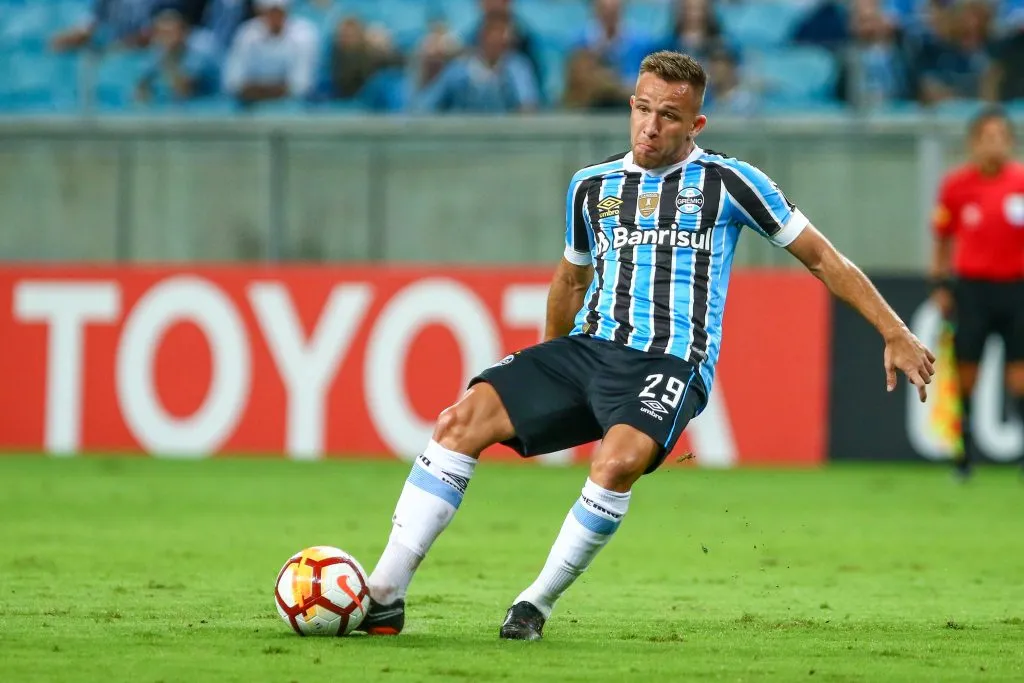Arthur é cria das categorias de base do Grêmio. (Foto: Lucas Uebel/Getty Images)