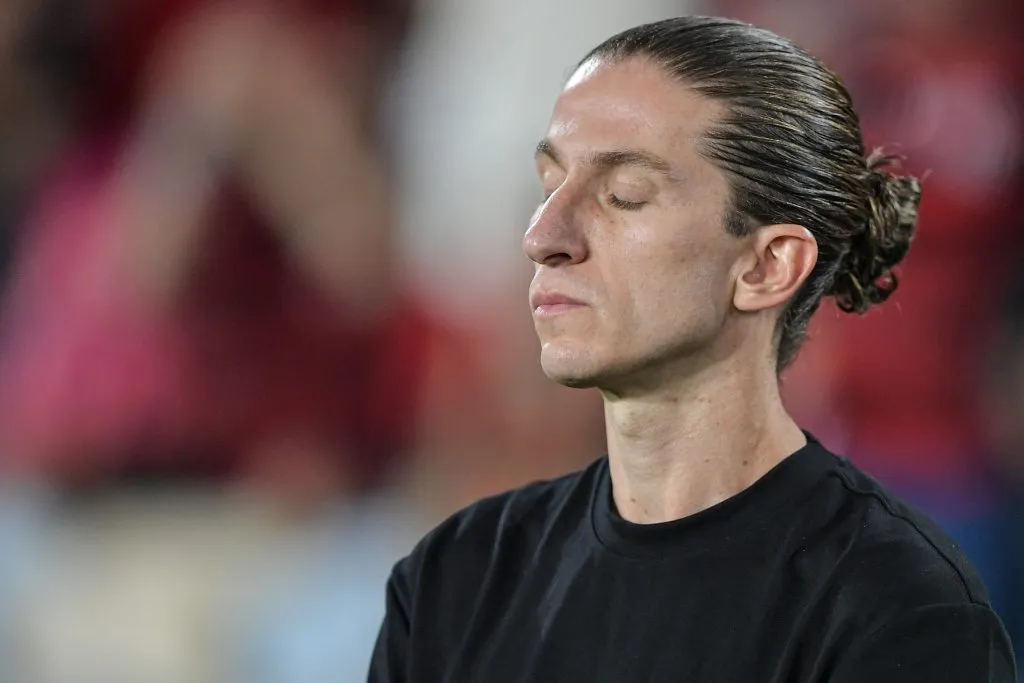 Filipe Luis tecnico do Flamengo durante partida contra o Internacional no estadio Maracana pelo campeonato Copa Libertadores 2025. Foto: Thiago Ribeiro/AGIF