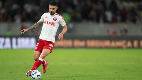 Bruno Tabata jogador do Internacional durante partida contra o Fluminense no estadio Maracana pelo campeonato Copa Do Brasil 2025.