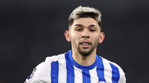 BRIGHTON, ENGLAND – DECEMBER 27: Julio Enciso of Brighton during the Premier League match between Brighton & Hove Albion FC and Brentford FC at Amex Stadium on December 27, 2024 in Brighton, England. (Photo by Alex Pantling/Getty Images)