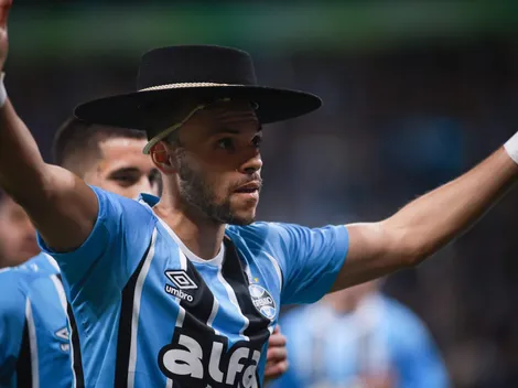 Braithwaite está suspenso e fora de Grêmio e Atlético-MG pelo Brasileirão