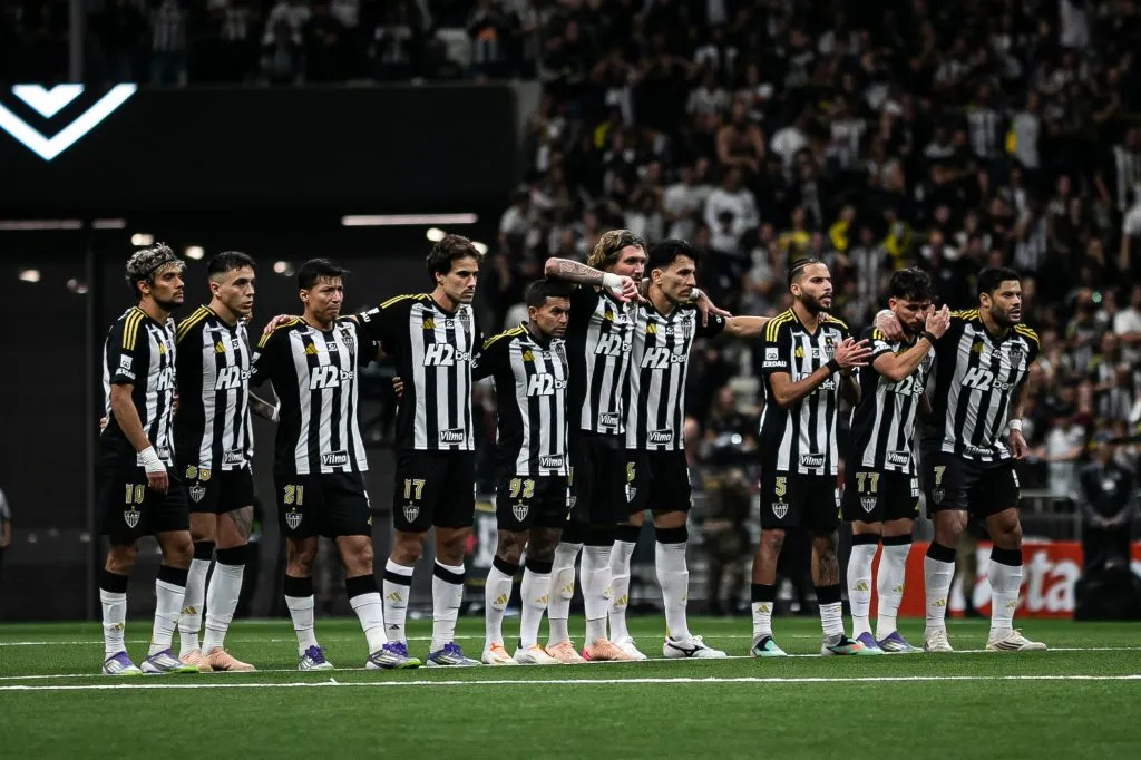MG – BELO HORIZONTE – 06/08/2025 – COPA DO BRASIL 2025, ATLETICO-MG X FLAMENGO – Jogadores do Atletico-MG posam para foto antes na partida contra Flamengo no estadio Arena MRV pelo campeonato Copa Do Brasil 2025. Foto: Fernando Moreno/AGIF