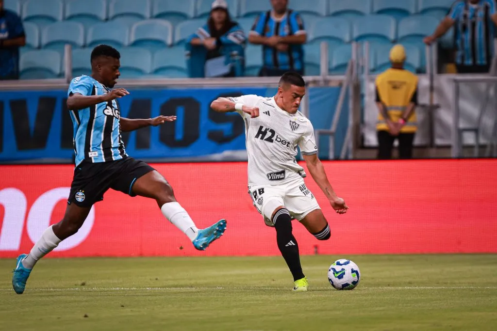 SP – PORTO ALEGRE – 29/03/2025 – BRASILEIRO A 2025, GREMIO X ATLETICO-MG – Thomas Cuello jogador do Atletico-MG durante partida contra o Gremio no estadio Arena do Gremio pelo campeonato Brasileiro A 2025. Foto: Maxi Franzoi/AGIF