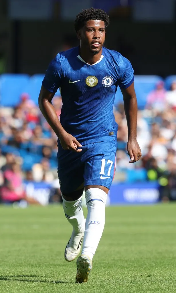 LONDON, ENGLAND – AUGUST 10: Andrey Santos of Chelsea during the pre-season friendly match between Chelsea and AC Milan at Stamford Bridge on August 10, 2025 in London, England. (Photo by Richard Pelham/Getty Images)