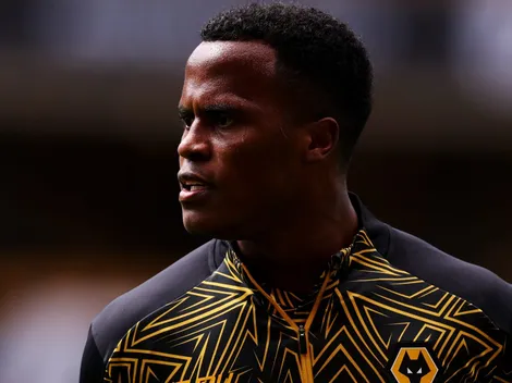 Torcida do Wolves fica brava com Arias, ex-Flu, no banco