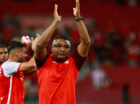 Roger Machado poupa craque do Internacional contra o Flamengo