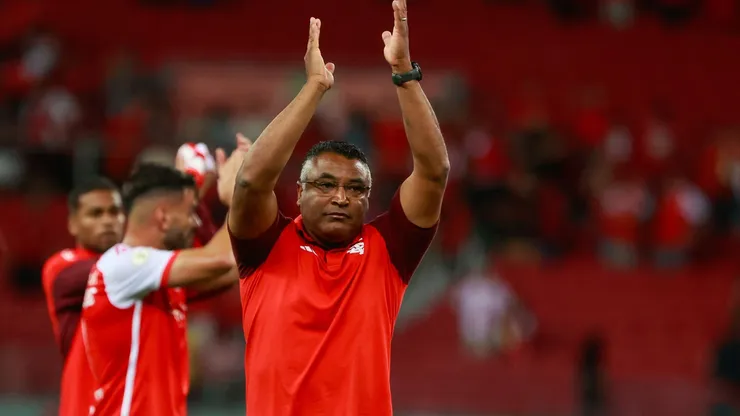 Roger Machado vai preservar titulares no Internacional. Foto: Luiz Erbes/AGIF