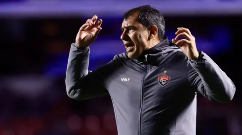Fabio Carille tecnico do Vitoria durante partida contra o Sao Paulo no estadio Morumbi pelo campeonato Brasileiro A 2025. Foto: Marcello Zambrana/AGIF