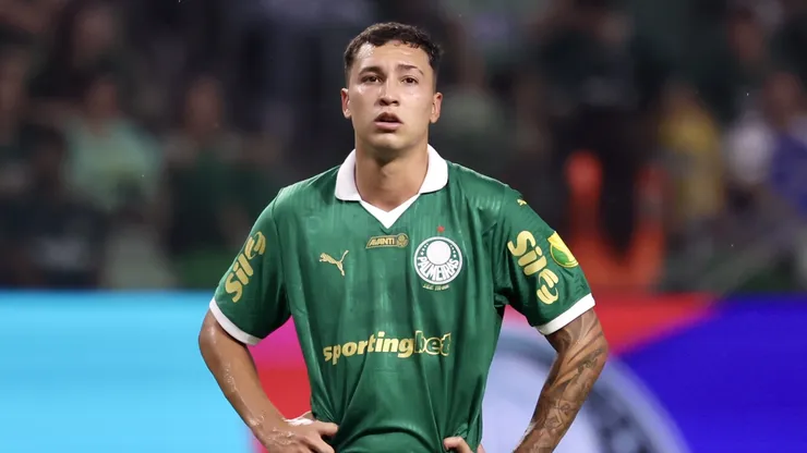 Thalys jogador do Palmeiras durante partida contra o Bragantino no estadio Arena Allianz Parque pelo campeonato Paulista 2025. Foto: Marcello Zambrana/AGIF