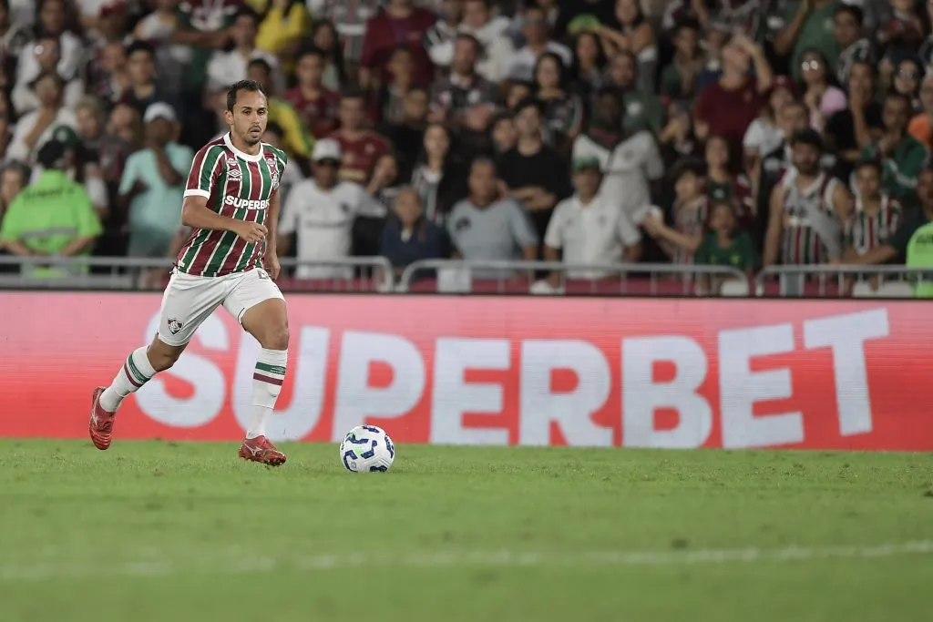 Lima foi vaiado pela torcida do Fluminense