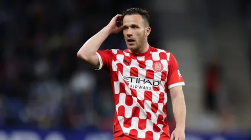 BARCELONA, SPAIN - MARCH 10: Arthur Melo of Girona FC looks on during the LaLiga match between RCD Espanyol de Barcelona and Girona FC at RCDE Stadium on March 10, 2025 in Barcelona, Spain. (Photo by Judit Cartiel/Getty Images)