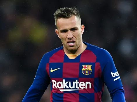 Grêmio surpreende e encaminha a contratação do volante Arthur