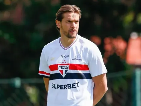 São Paulo inicia preparação para Libertadores com Rafael Toloi