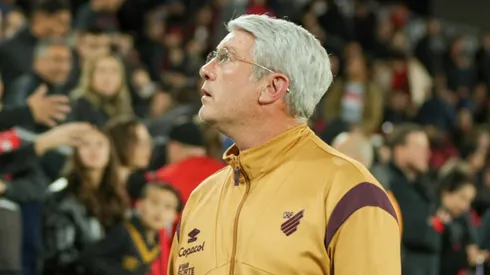 Odair durante confronto contra o Cuiabá na Série B 2025.