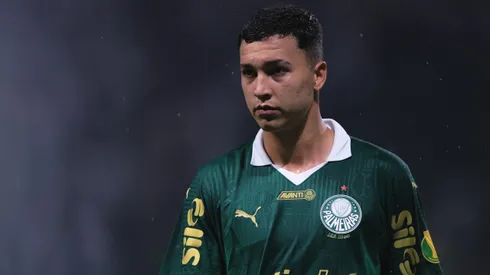 Thalys jogador do Palmeiras durante partida contra o Bragantino no estadio Arena Allianz Parque pelo campeonato Paulista 2025.