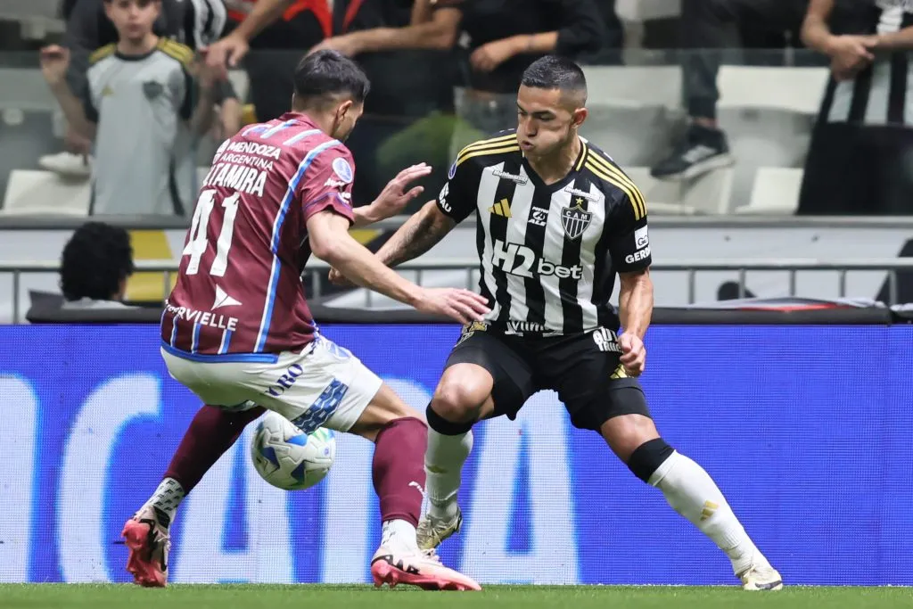MG – BELO HORIZONTE – 14/08/2025 – COPA SUL-AMERICANA 2025, ATLETICO-MG X GODOY CRUZ – Cuello jogador do Atletico-MG durante partida contra o Godoy Cruz no estadio Arena MRV pelo campeonato Copa Sul-americana 2025. Foto: Gilson Lobo/AGIF
