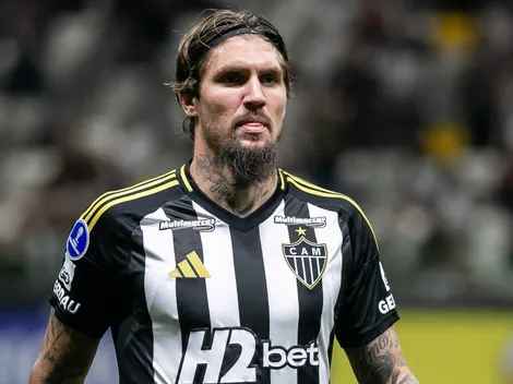 Lyanco, do Atlético-MG, responde provocações da torcida do Cruzeiro