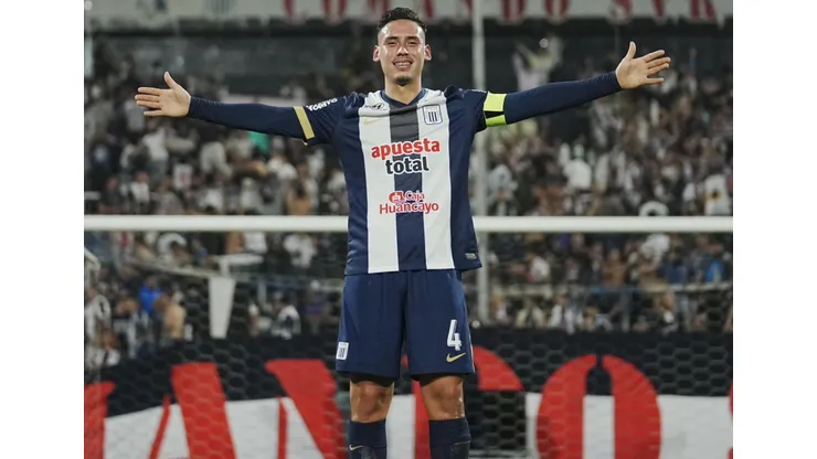 Erick Noriega fecha com Grêmio até 2029 e se despede do Alianza Lima, do Peru
