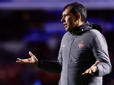 Vitória empata com o Palmeiras e Carille é criticado por não colocar Romarinho