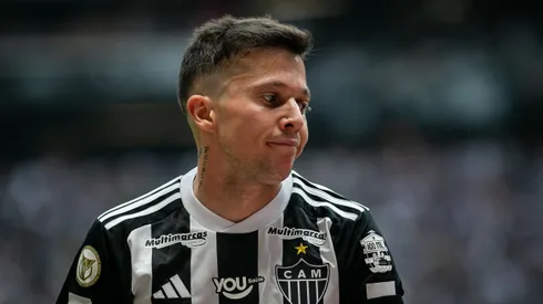 MG – BELO HORIZONTE – 17/08/2024 – BRASILEIRO A 2024, ATLETICO-MG X CUIABA – Bernard jogador do Atletico-MG durante partida contra o Cuiaba no estadio Arena MRV pelo campeonato Brasileiro A 2024. Foto: Fernando Moreno/AGIF