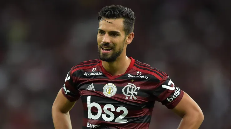 Pablo Marí despertou o interesse de rival do Flamengo